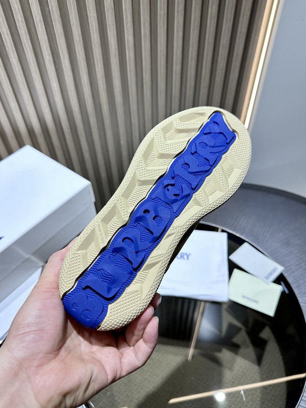 BUR SNEAKER