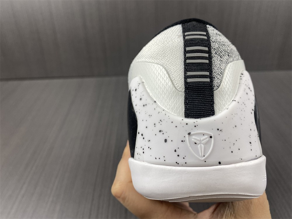 NIKE ZOOM KOBE 9 ELITE LOW XDR