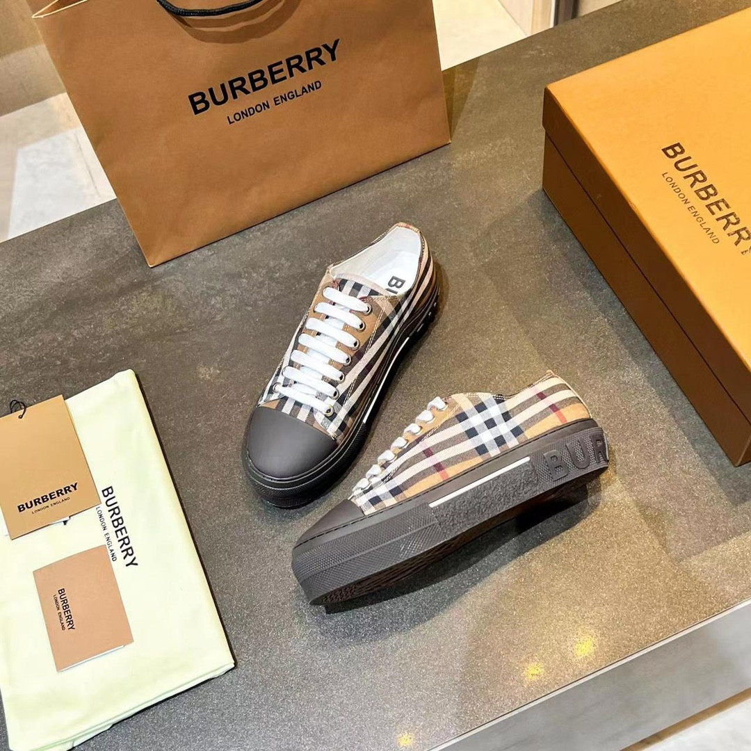 BUR SNEAKER