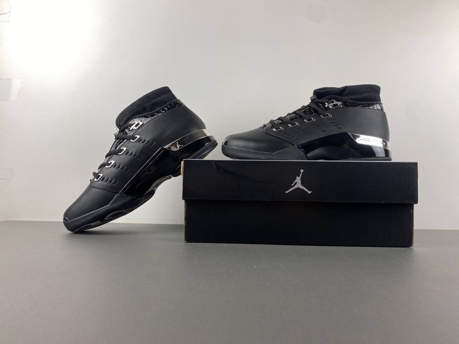 Air Jordan 17 OG Low 