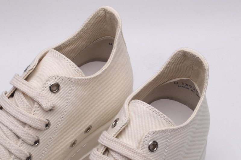 RICK 0WENS SNEAKERS