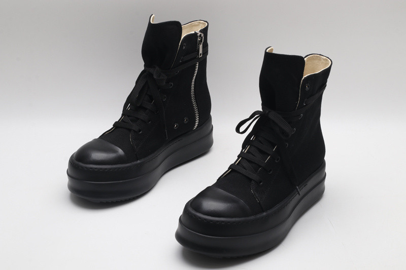RICK 0WENS SNEAKERS