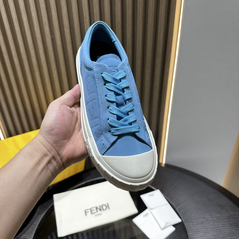 FENDI SNEAKERS
