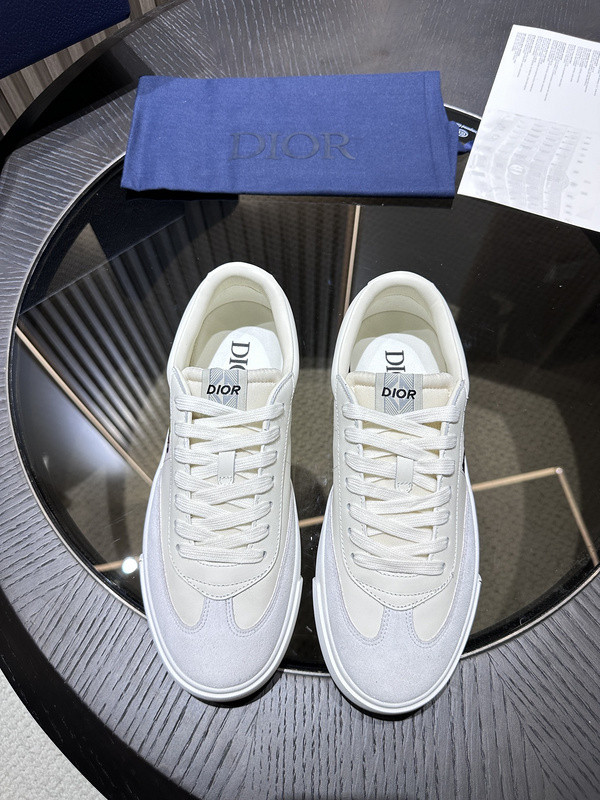 DR B33 SNEAKER