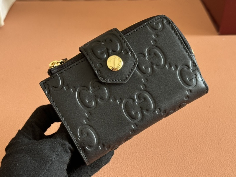 G-U-C-C-1 BAGS