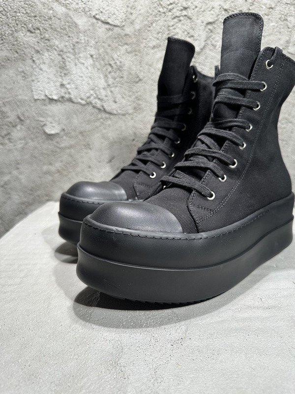 RICK 0WENS SNEAKERS