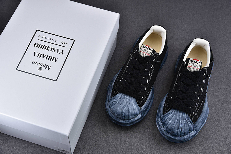 MAISON MIHARA SNEAKERS