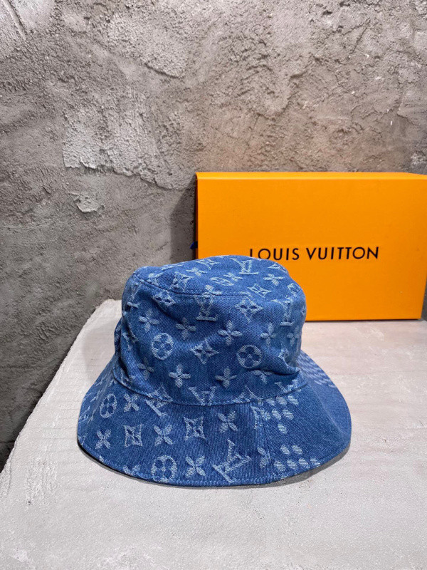 Louis Vuitton Cap
