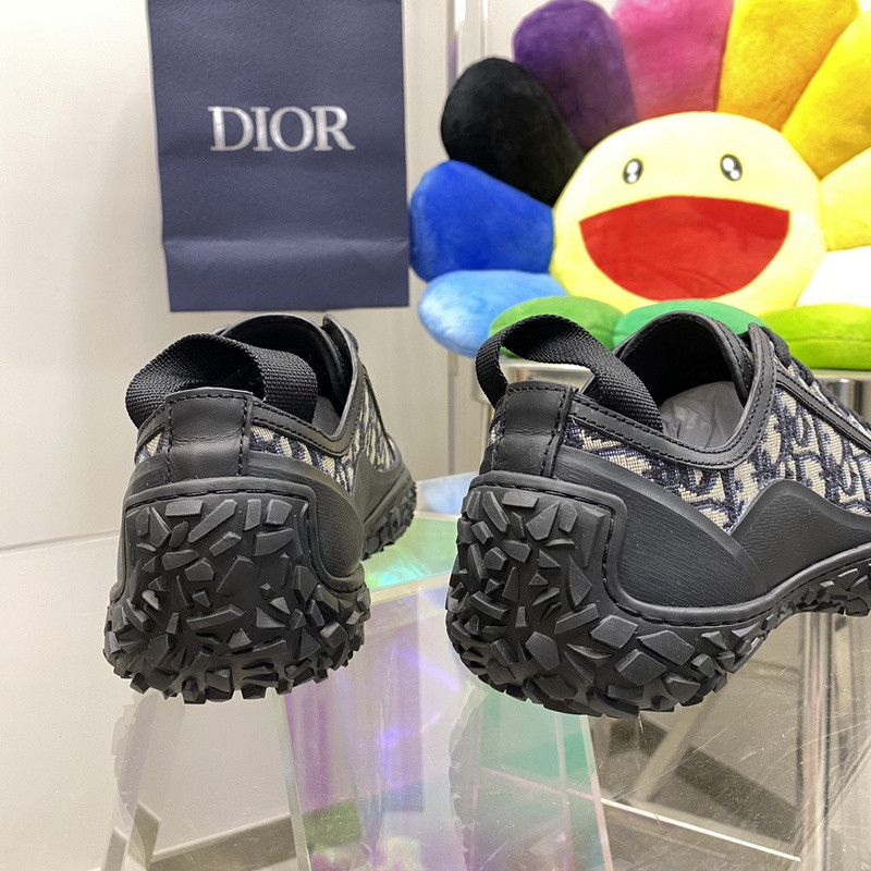 DR B28 SNEAKER