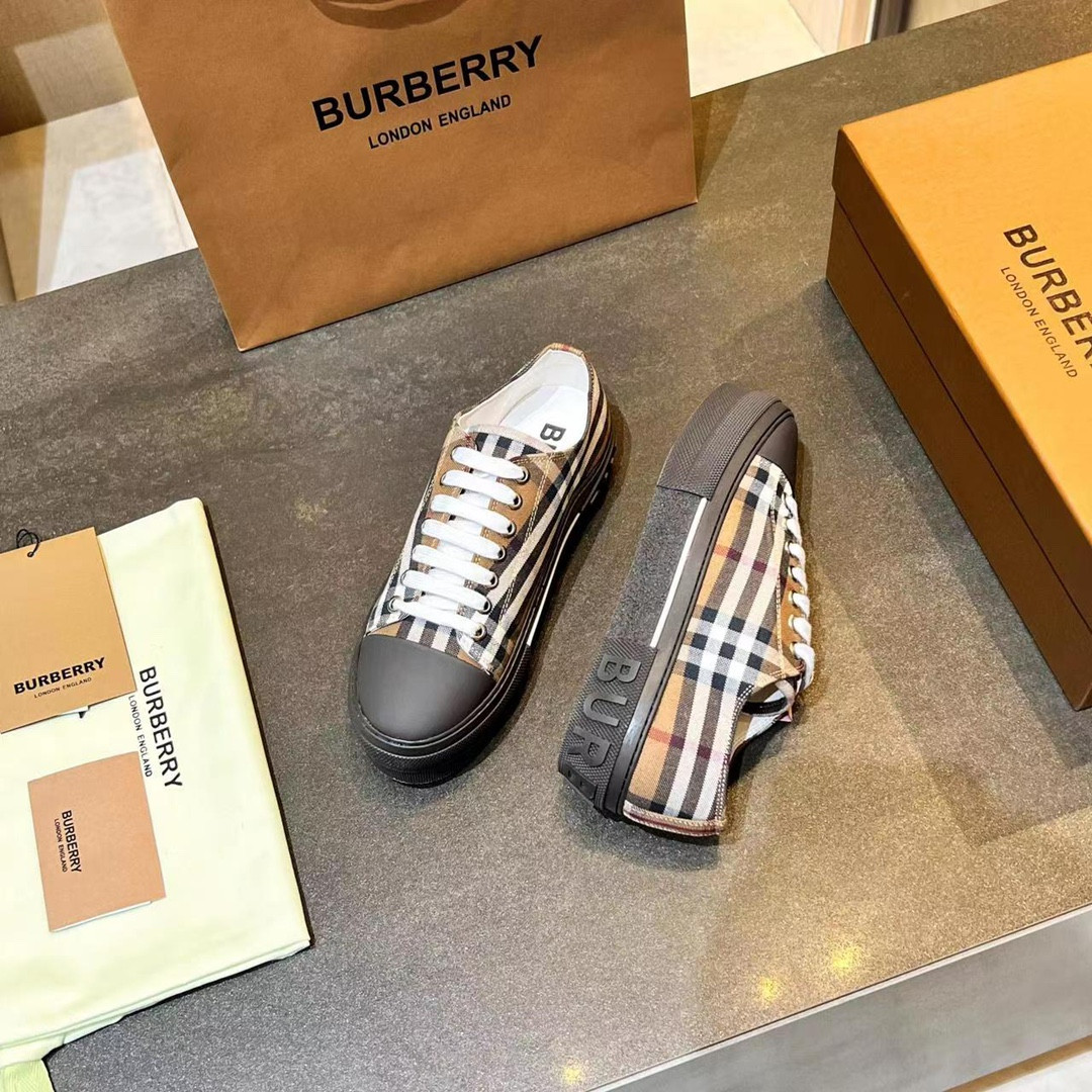 BUR SNEAKER