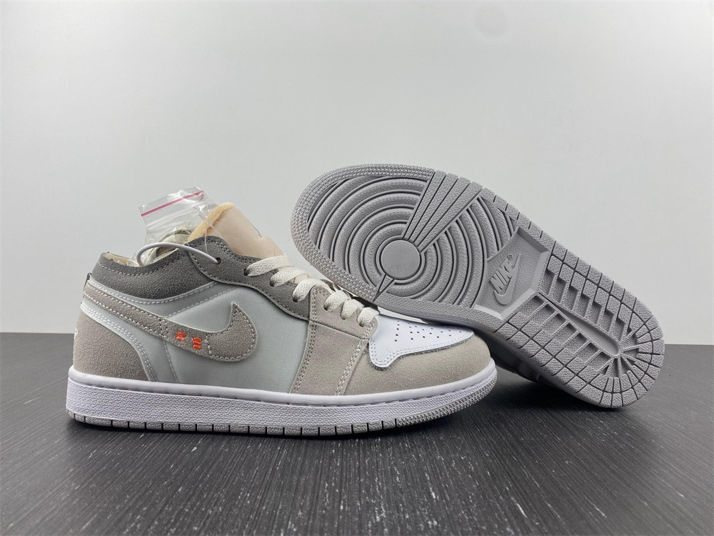 Jordan 1 Low Inside Out White Phantom DN1635-100