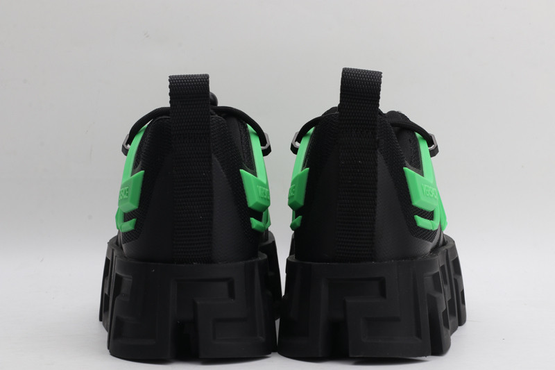VERSACE SNEAKER