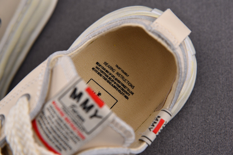 MAISON MIHARA SNEAKERS