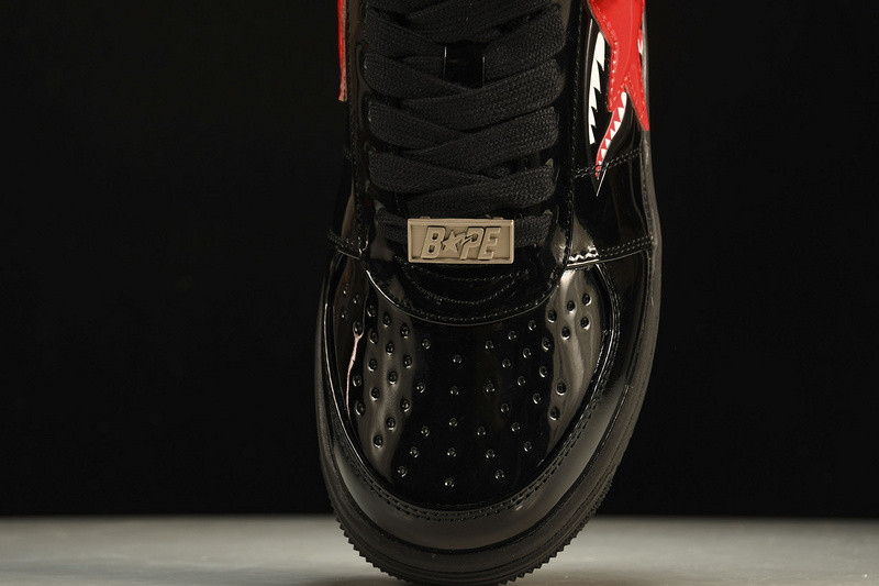 BAPE SNEAKERS