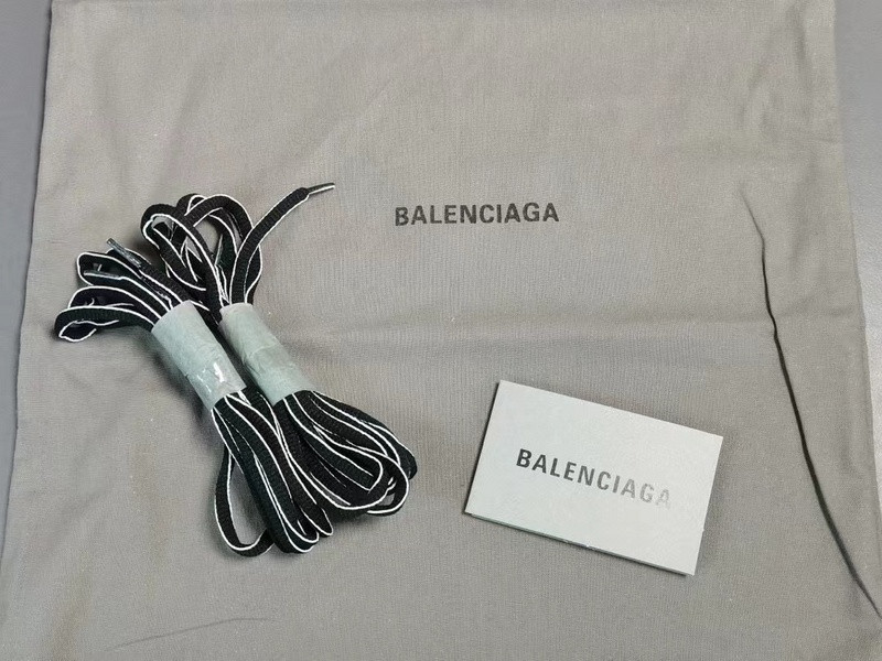 Ba*len*cia*ga track trainer (triple black) 542023 w1gb1 1000 （whitout lighting）