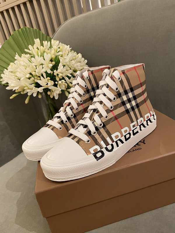 BUR SNEAKER
