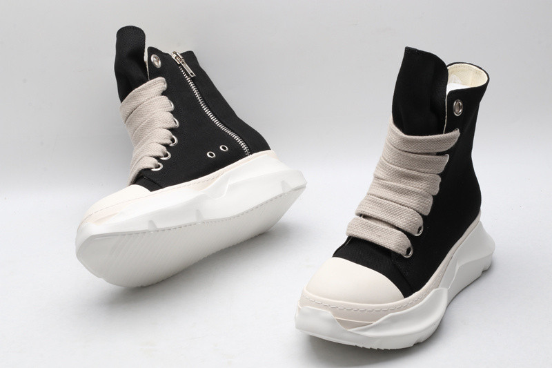 RICK 0WENS SNEAKERS