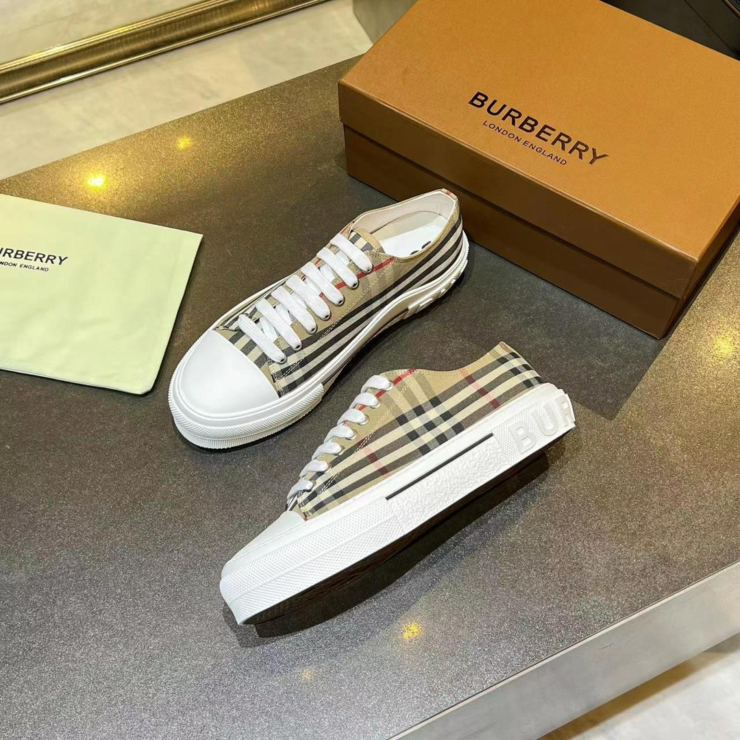 BUR SNEAKER