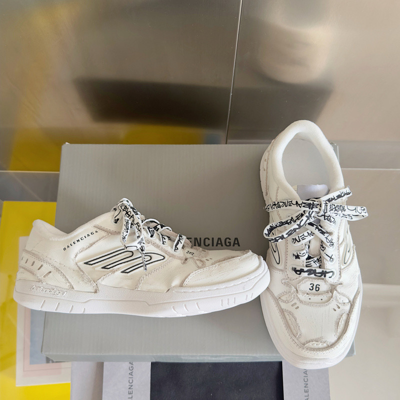 BALENCIAGA Launches New Hamptons Sneaker
