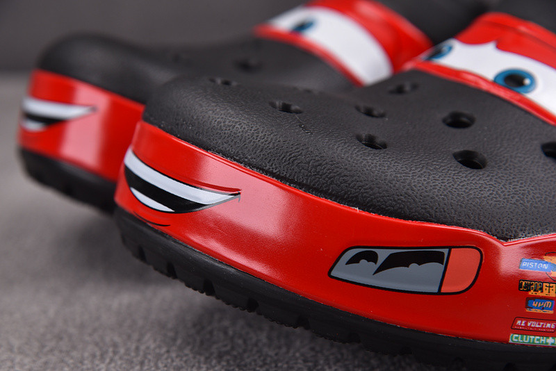 Cr*0*s classic clog