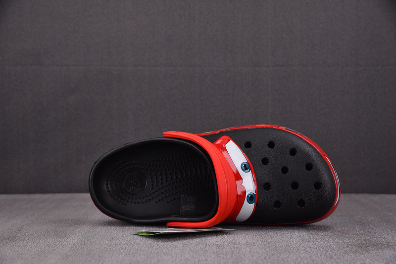 Cr*0*s classic clog