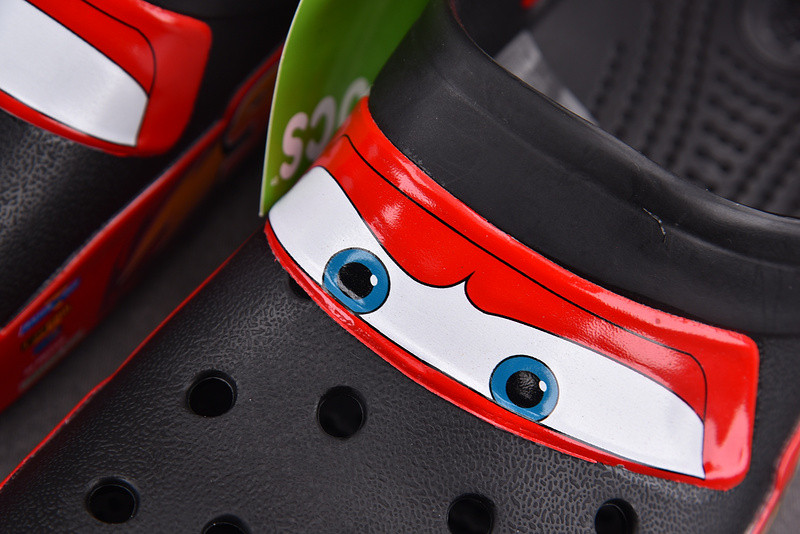 Cr*0*s classic clog
