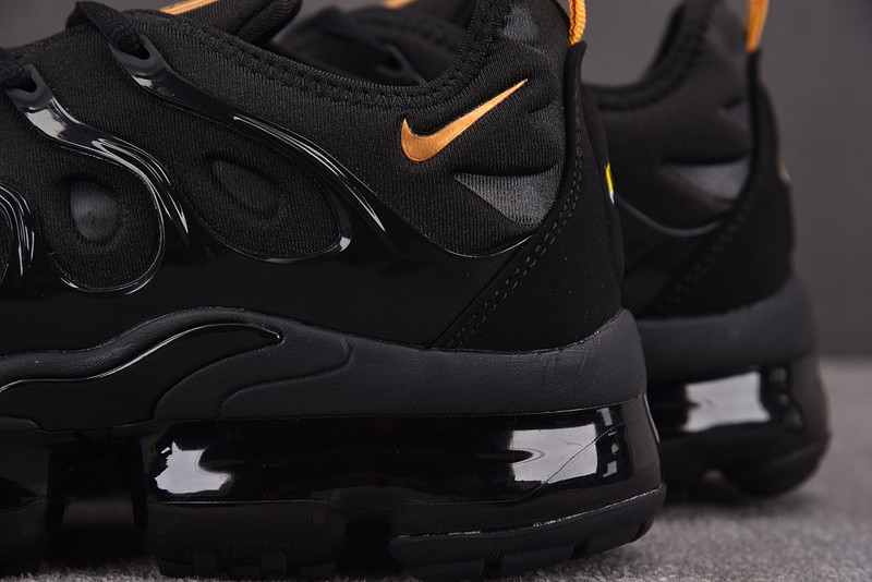 Air VaporMax Plus 