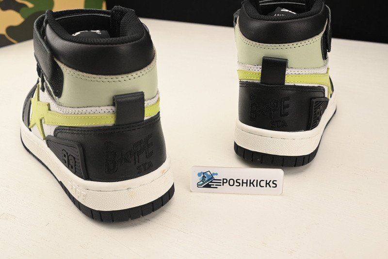 BAPE SNEAKERS