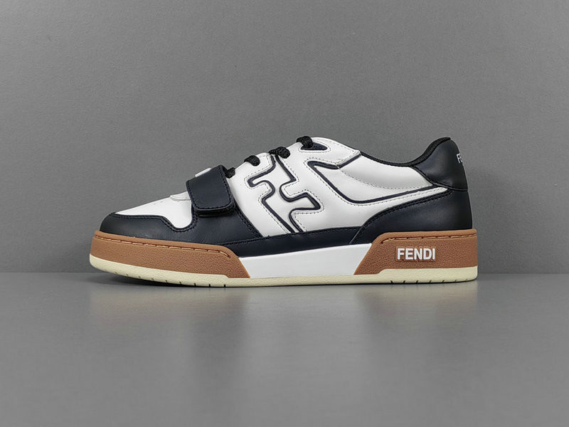 FENDI SNEAKERS