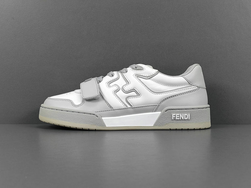 FENDI SNEAKERS