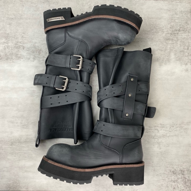 BALENCIAGA Venom leather biker boots