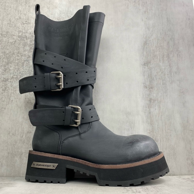 BALENCIAGA Venom leather biker boots