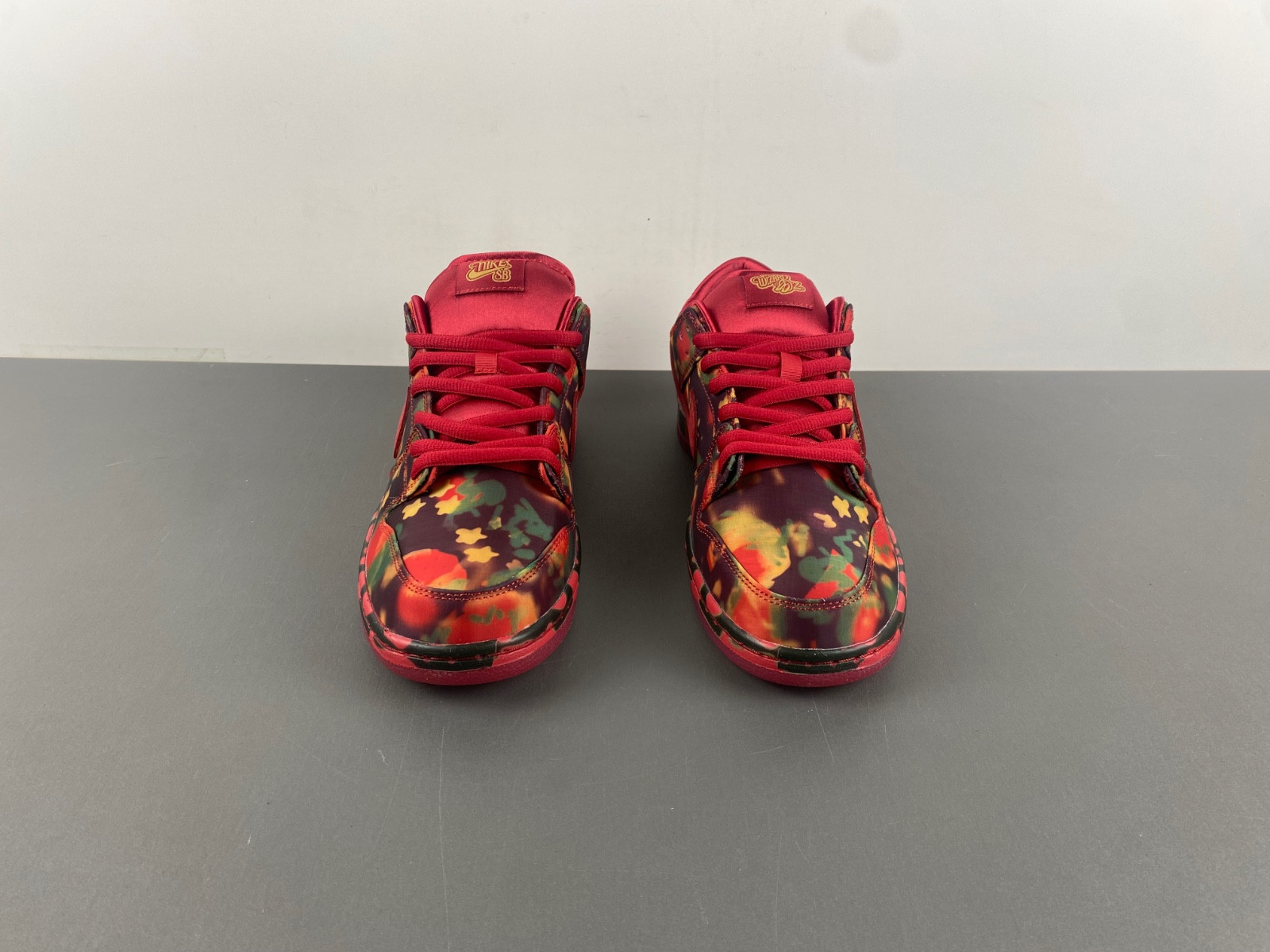 The Wizard of Oz Nike SB Dunk Low FZ1291-600