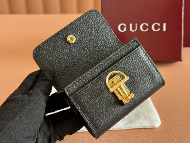 G-U-C-C-1 BAGS