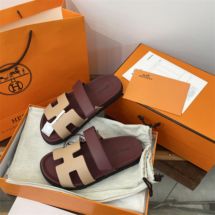 H*rmes Sandals