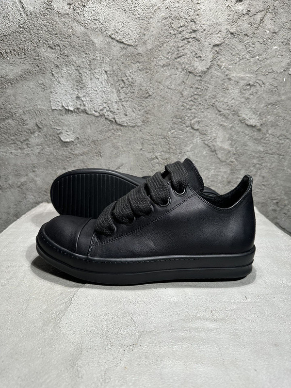 RICK 0WENS SNEAKERS