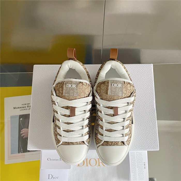 B23 SKATER SNEAKER