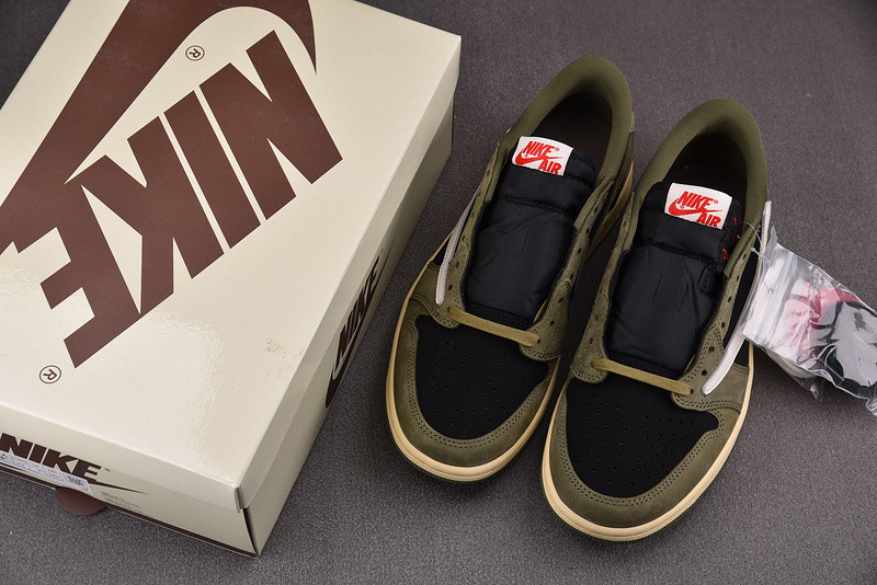 Travis Scott Air Jordan 1 Low OG Black Olive DM7866-002