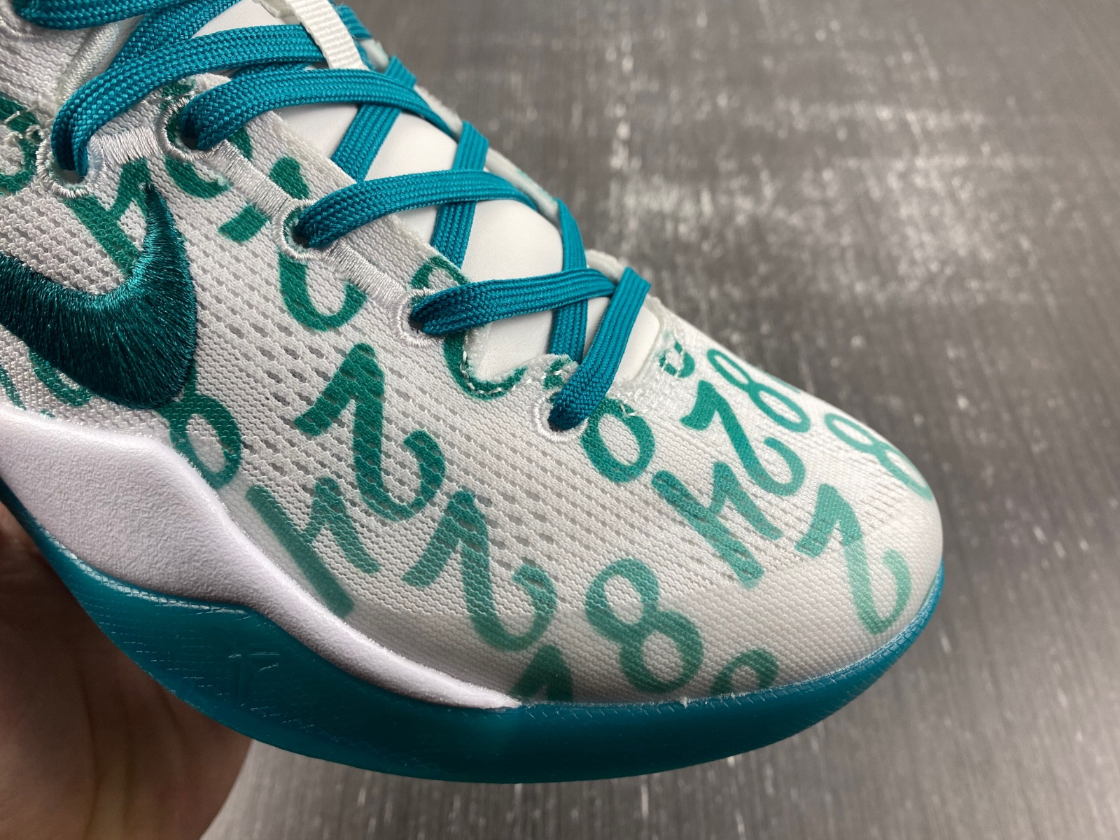Nike Kobe 8 Protro