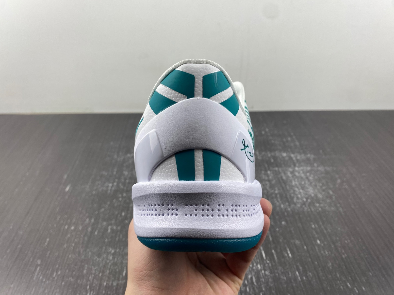 Nike Kobe 8 Protro
