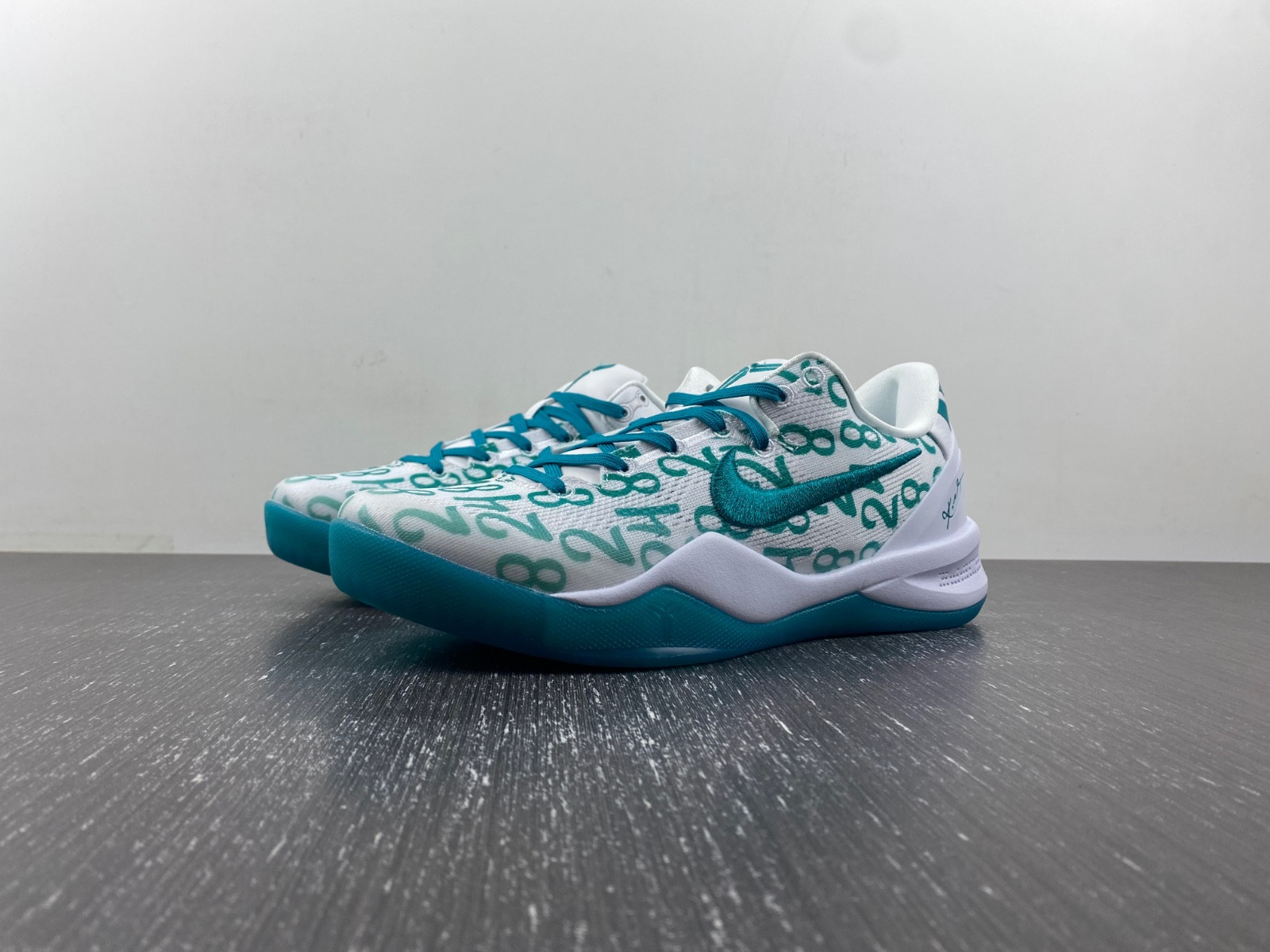 Nike Kobe 8 Protro