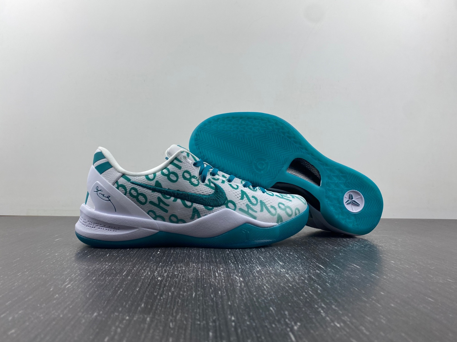 Nike Kobe 8 Protro