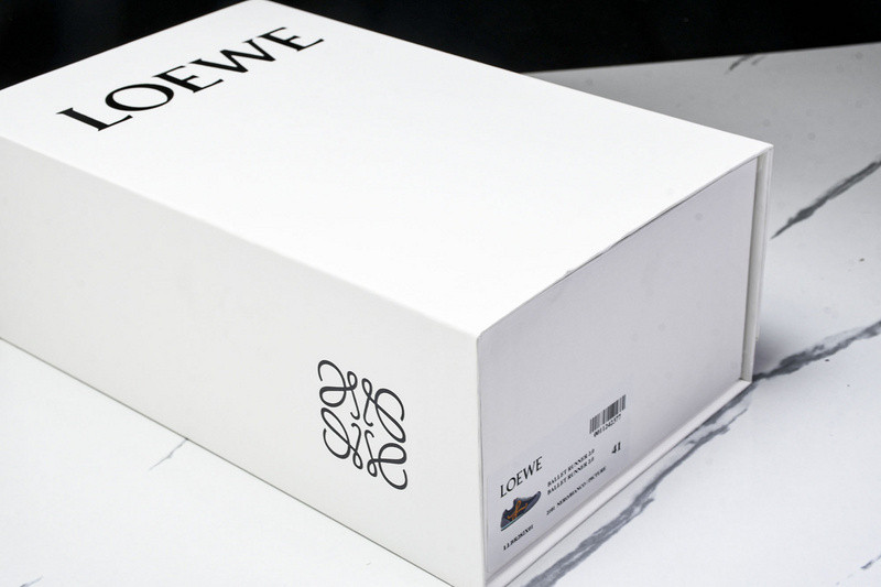 Loewe Ballet Runner