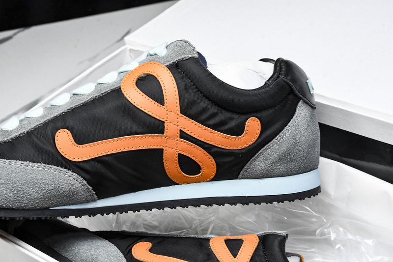 Loewe Ballet Runner