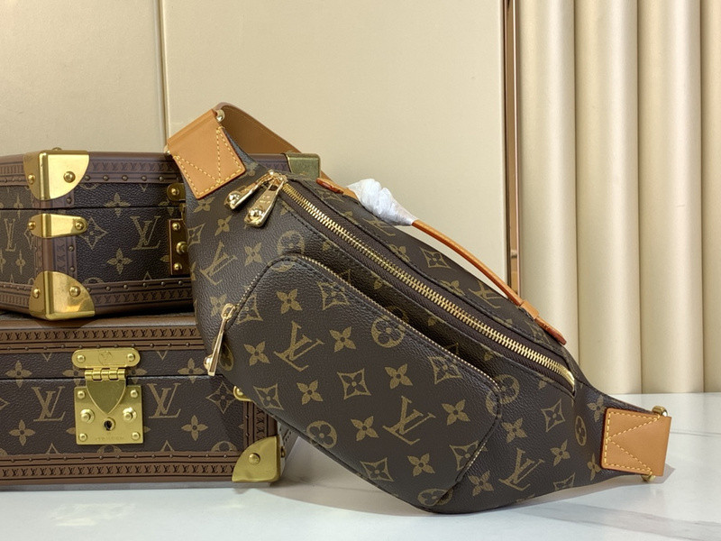 LOUIS VUITTON Rush Bumbag-30*15*8CM