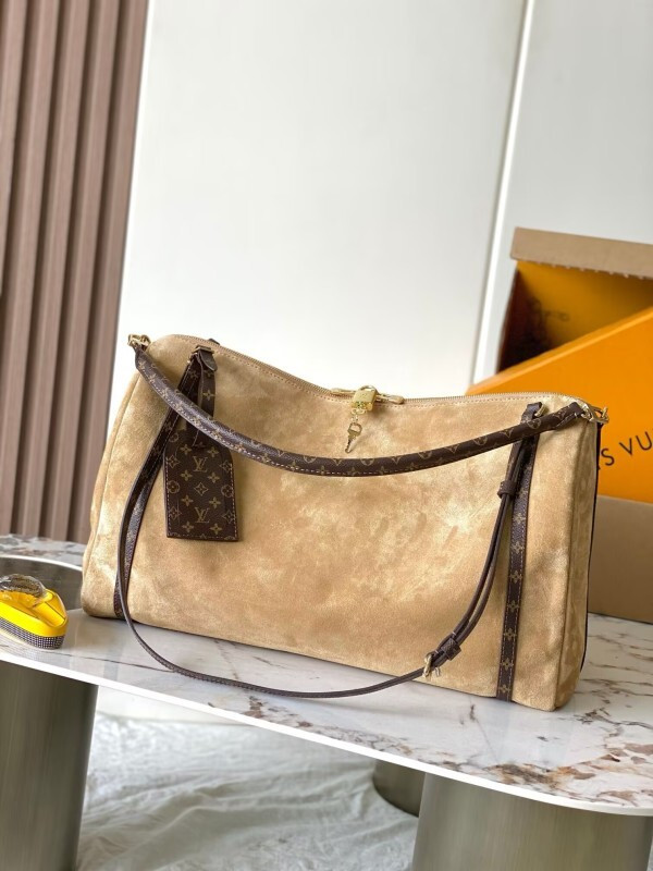 Louis Vuitton Express Travel