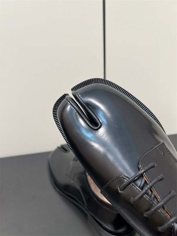 Maison Margiela Leather Shoes