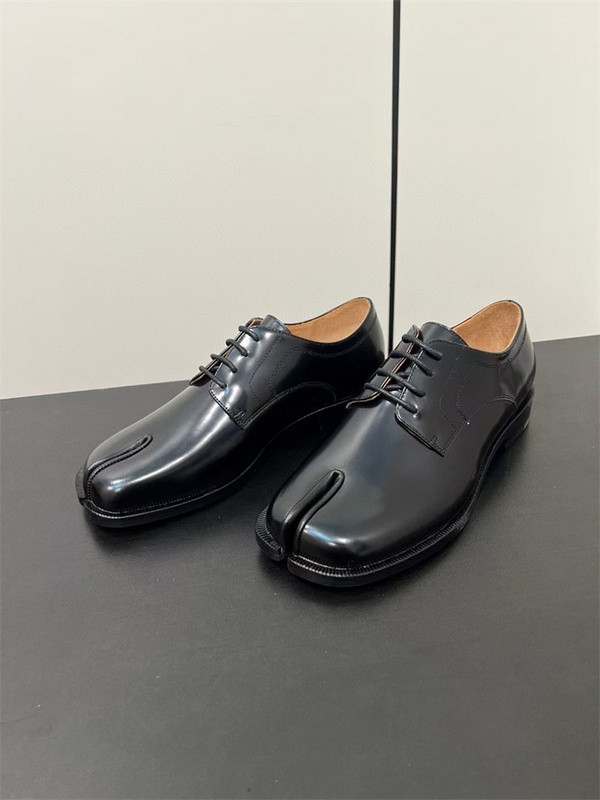 Maison Margiela Leather Shoes