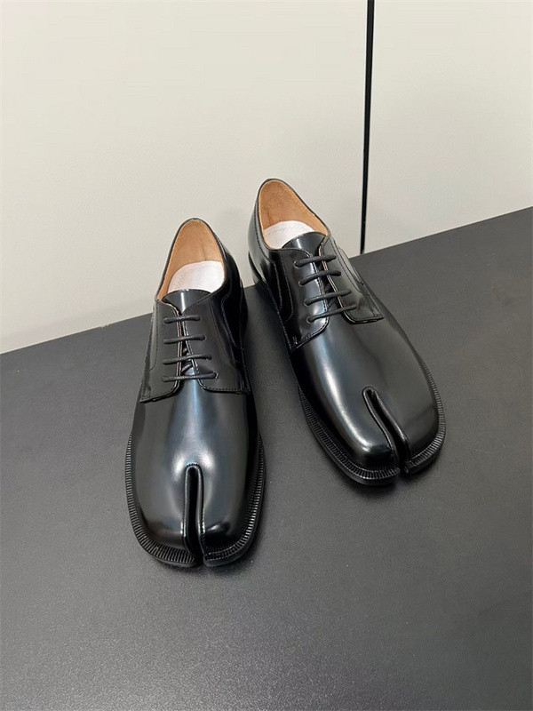 Maison Margiela Leather Shoes