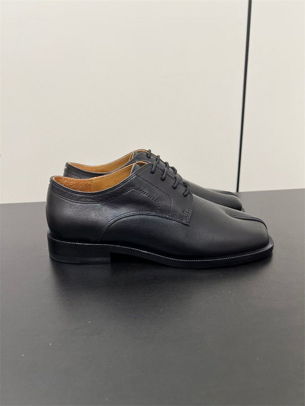 Maison Margiela Leather Shoes